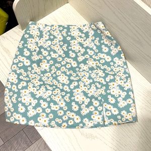 Juniors Wild Fable Mini Skirt with slit!